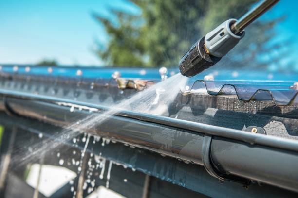 Why Choose Our Certified Pressure Washing Experts for Your Project Needs in Allyn, WA?